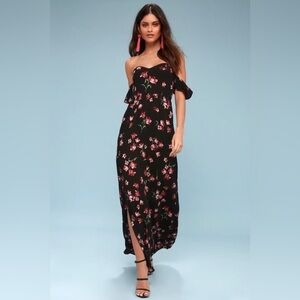 Lulus Kiss and Petal Black Floral Print Off-the-Shoulder Maxi Dress. Size small.
